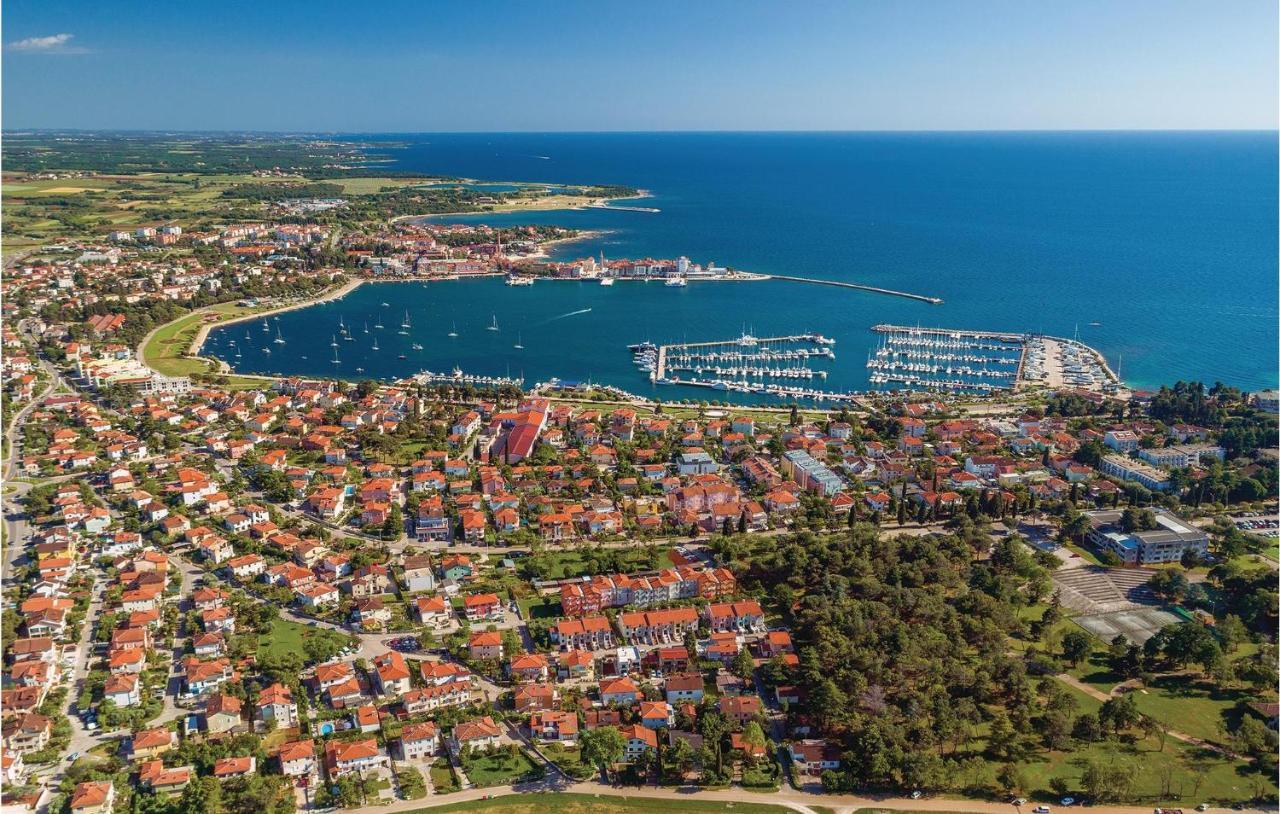 Stunning Apartment In Umag With Wifi מראה חיצוני תמונה